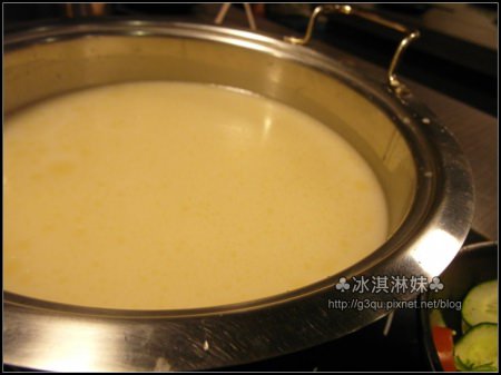 URGO 友購好股份有限公司：【試吃】URGO火鍋宴 - 冷冷的天 就是要吃火鍋!!!